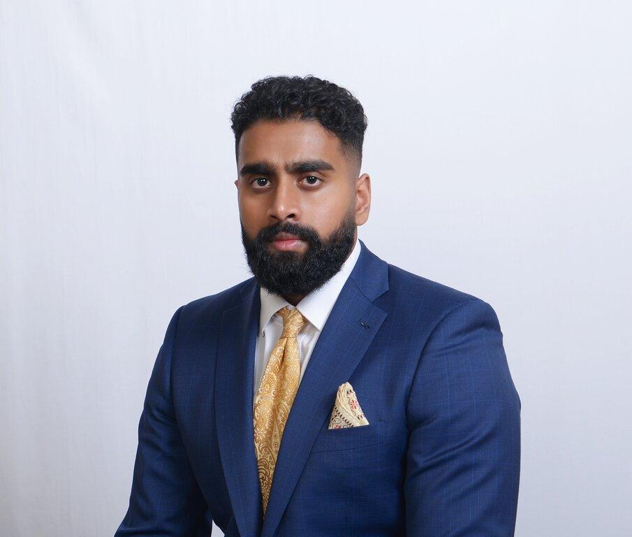 Merrill Lynch Financial Advisor Arjun Saran