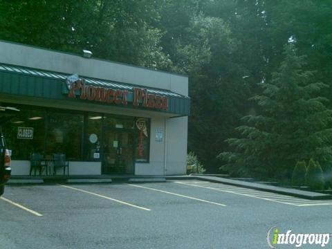 Pioneer Pizza & Family Pub