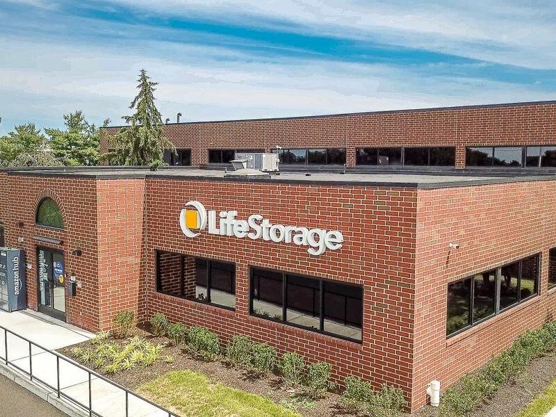 Extra Space Storage