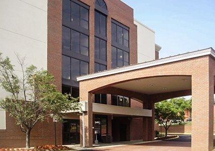 Comfort Suites Near Potomac Mills