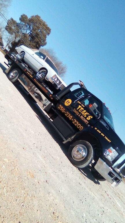 Teak's Towing & Recovery