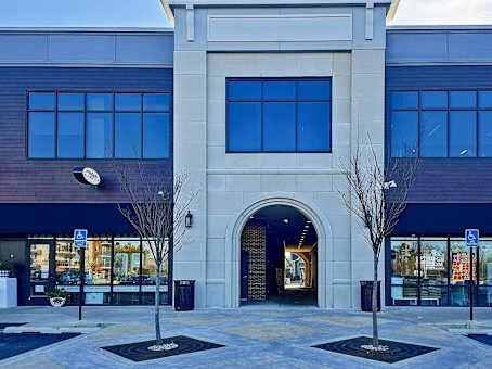 Regus-in, Brownsburg-Green Street