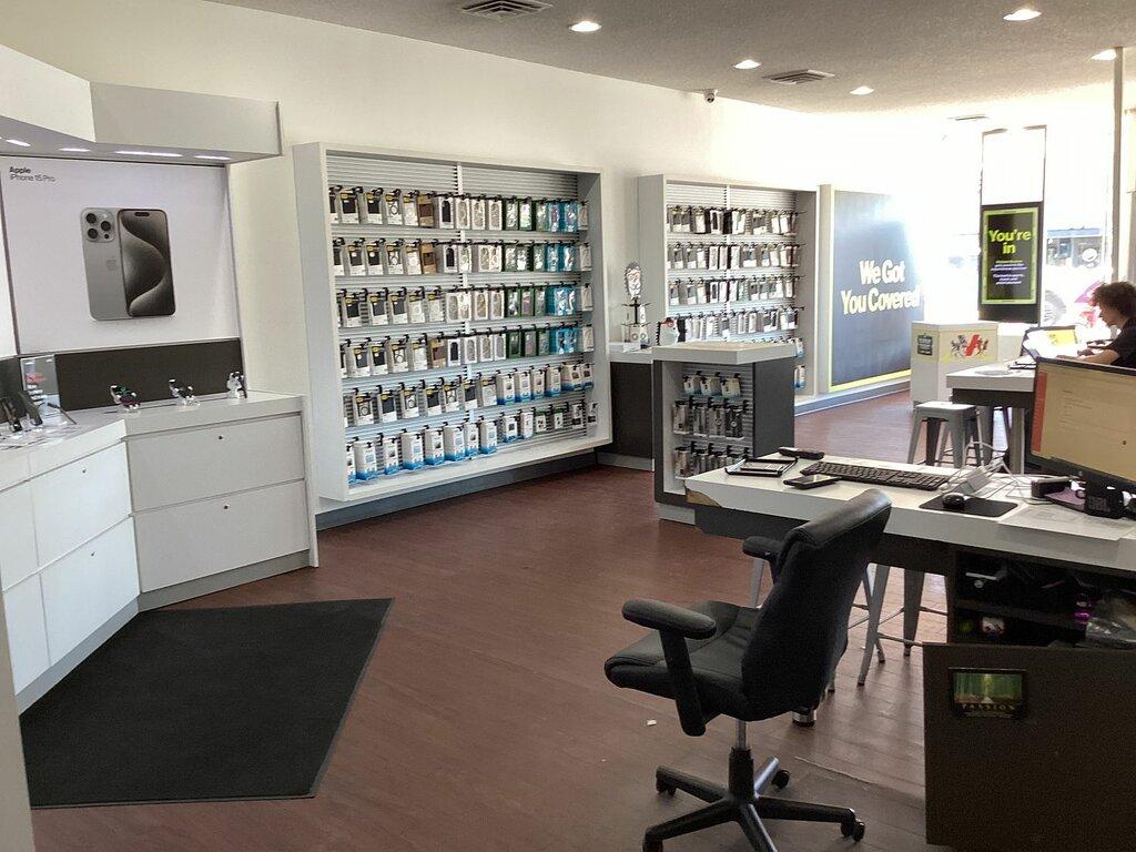 Russell Cellular-Verizon Authorized Retailer