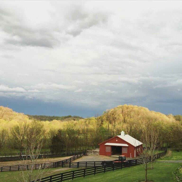 United Country Real Estate Leipers Fork