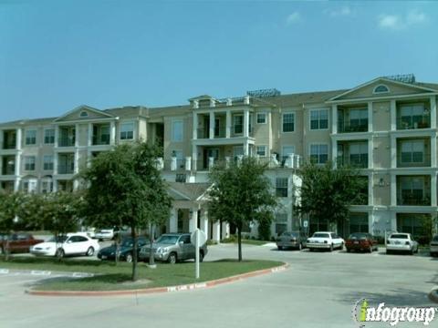 Encore at Buckingham