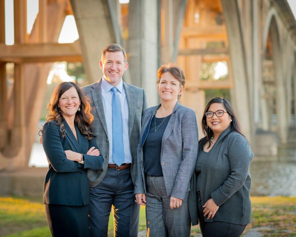 Merrill Lynch Senior Consultant Alicia L Guyton