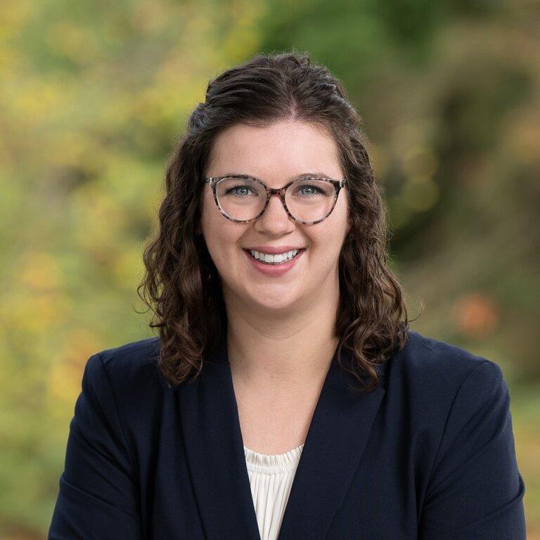 Merrill Lynch Financial Advisor Sarah E Frauenholtz