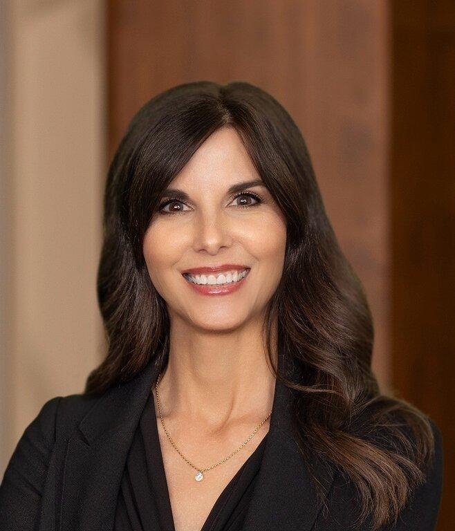 Merrill Lynch Financial Advisor Nita Tucker