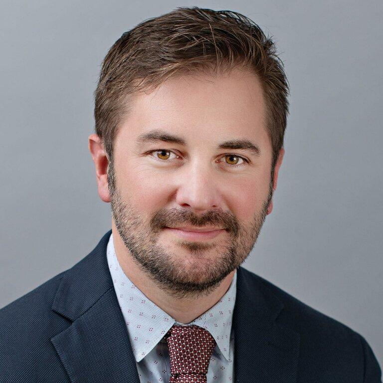 Edward Jones-Financial Advisor: Thomas Hodges, CFP, CIMA, CEPA, AAMS