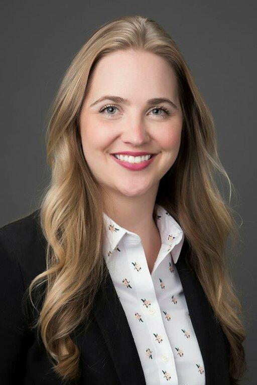 Edward Jones-Financial Advisor: Kayla Gunderson