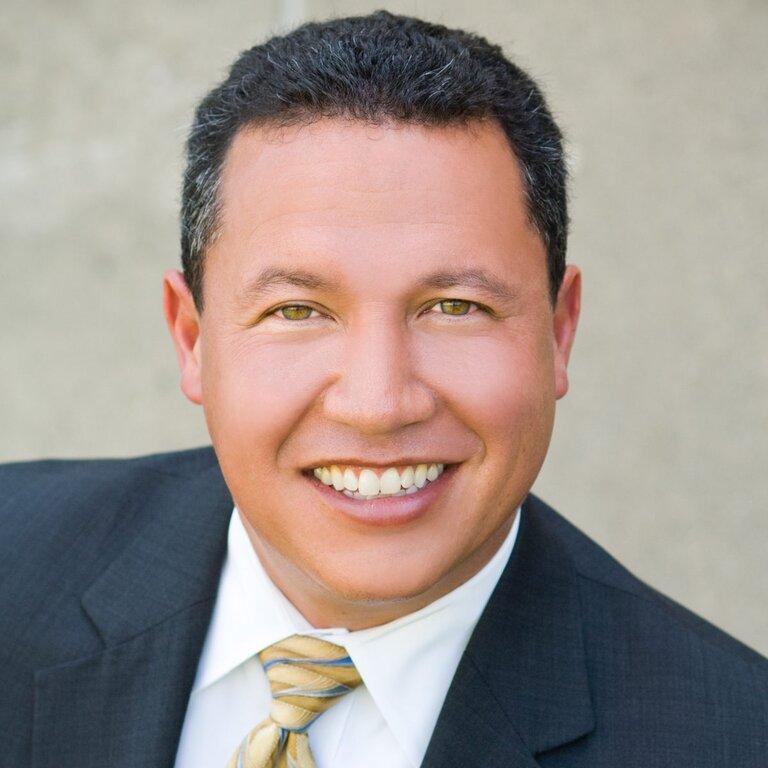 Merrill Lynch Financial Advisor Antony Luz