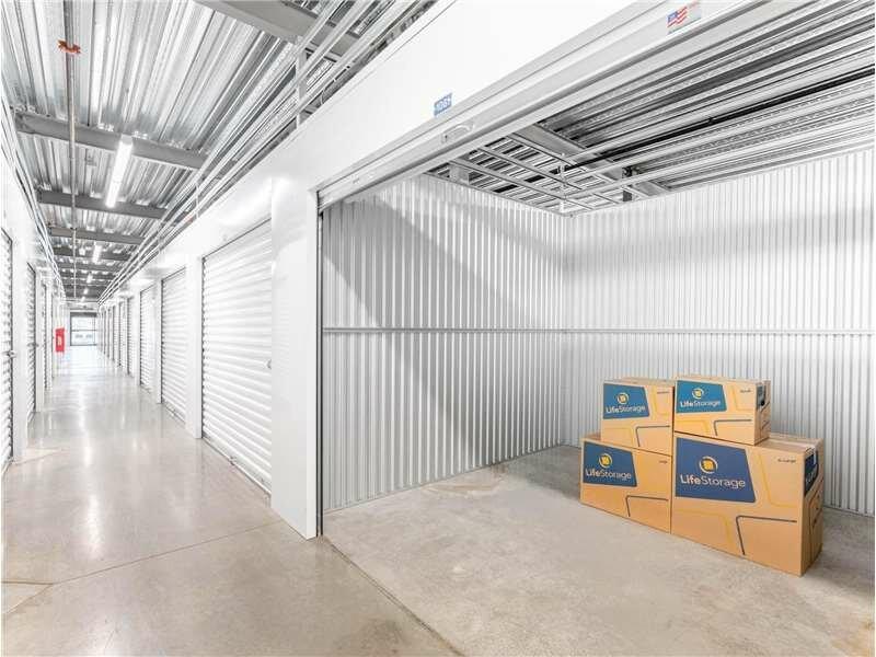 Extra Space Storage