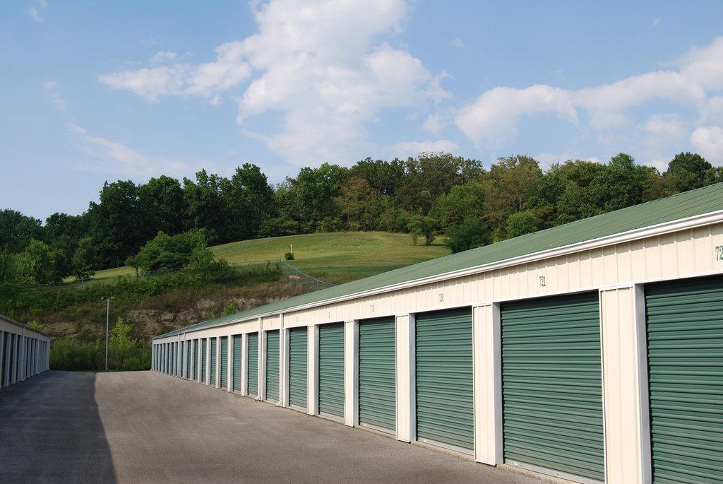 Storage Rentals of America