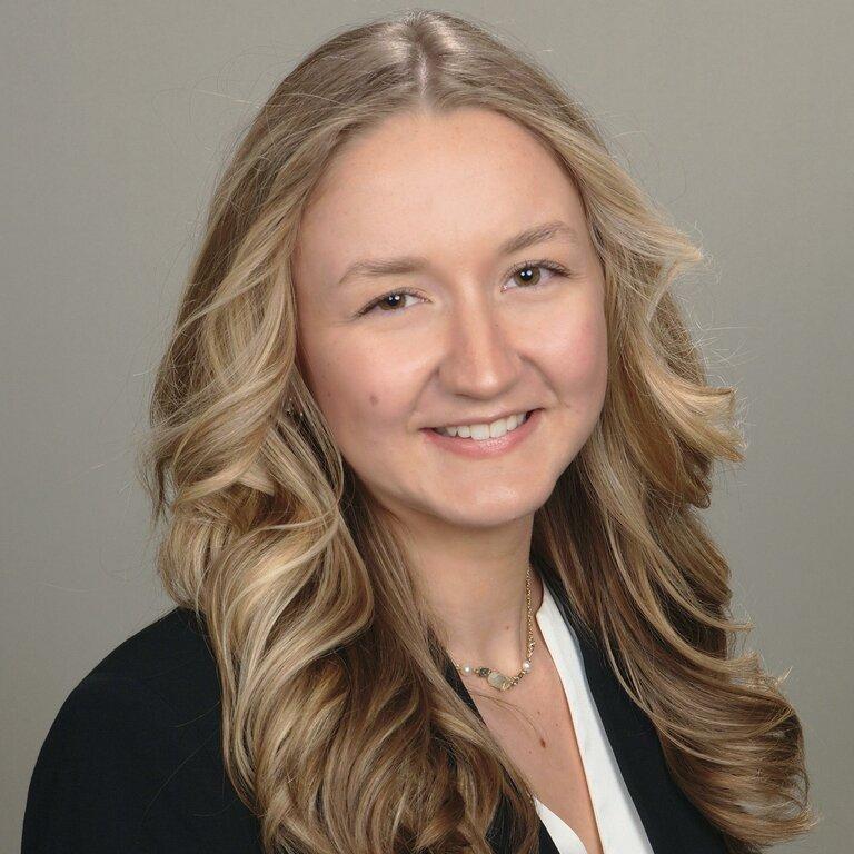 Edward Jones-Financial Advisor: Emily R Dawson, Affp