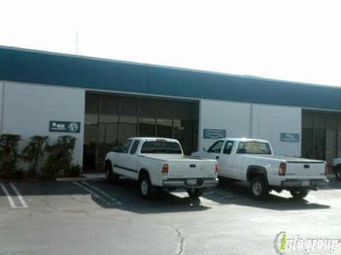 McGinnis Wallpaper & Painting