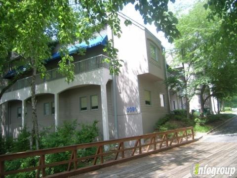 R O Whitesell & Associates