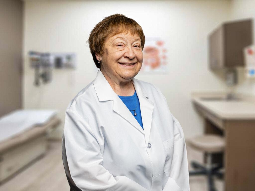 Anna Aveline, APN - Oak Street Health