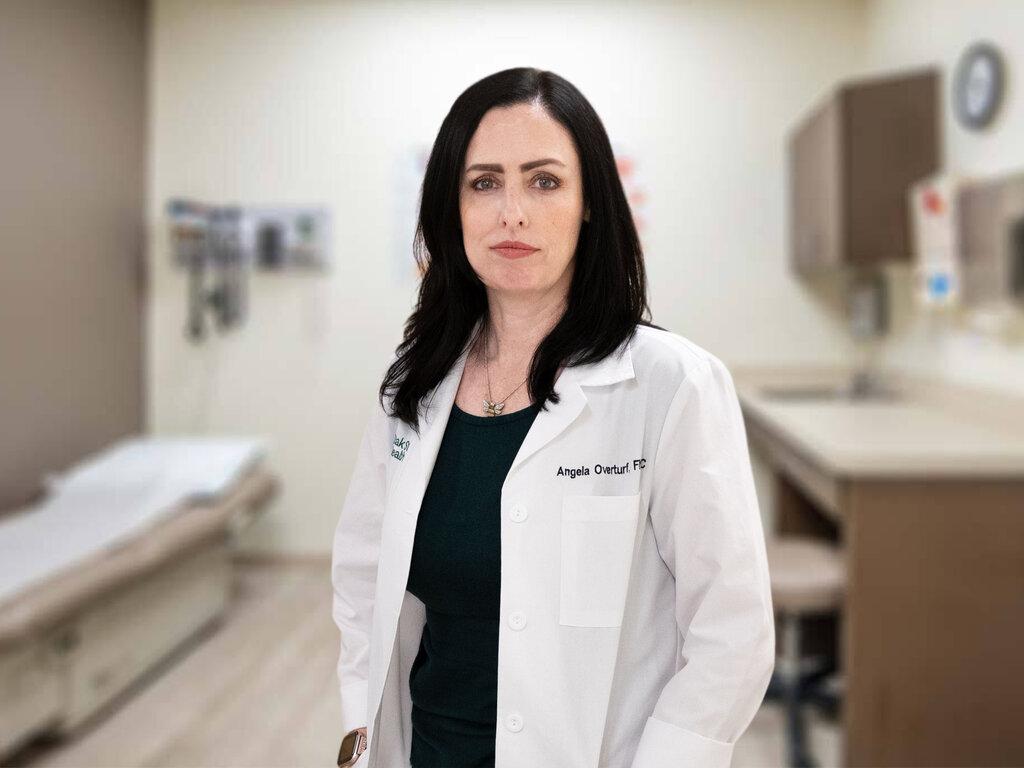 Angela Overturf, FNP - Oak St Health-Colonia