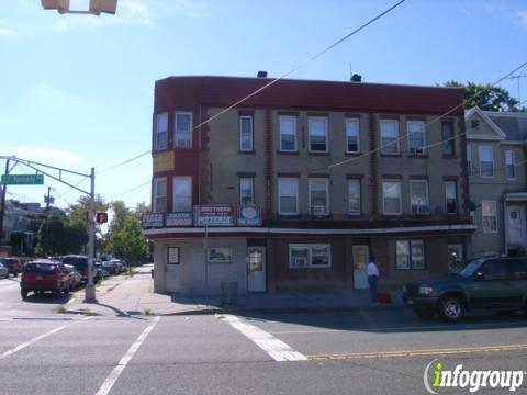 Three Brothers From Italy Pizza