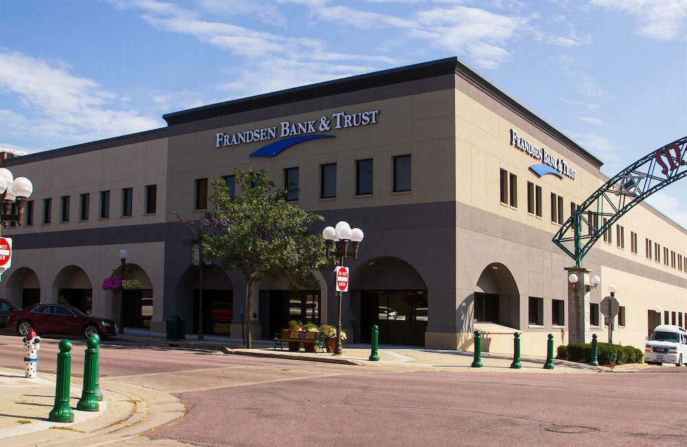 Kevin Larson-Frandsen Investment Services Wealth Advisor