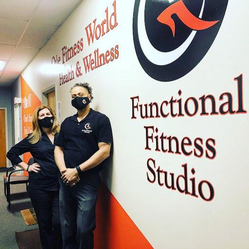 George E Barnes Jr - Que Fitness World