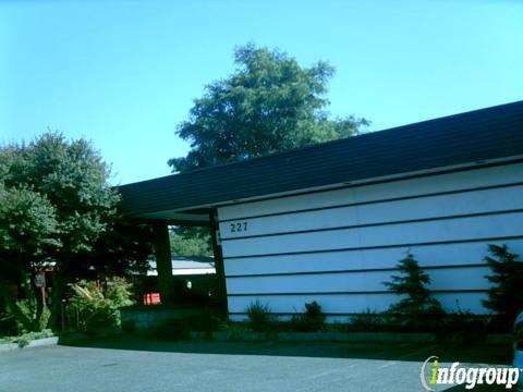 Marilyn G Weiss, DDS