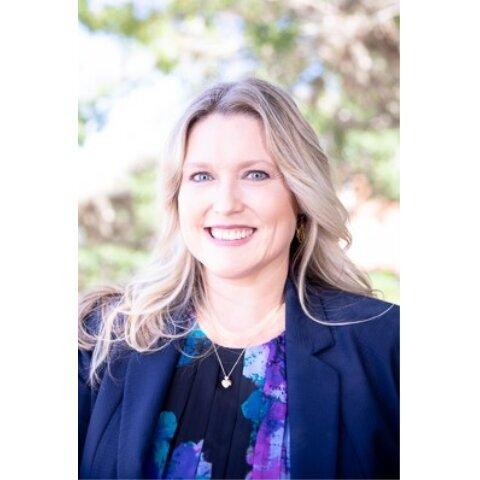 Merrill Lynch Financial Advisor Lisa Ogram