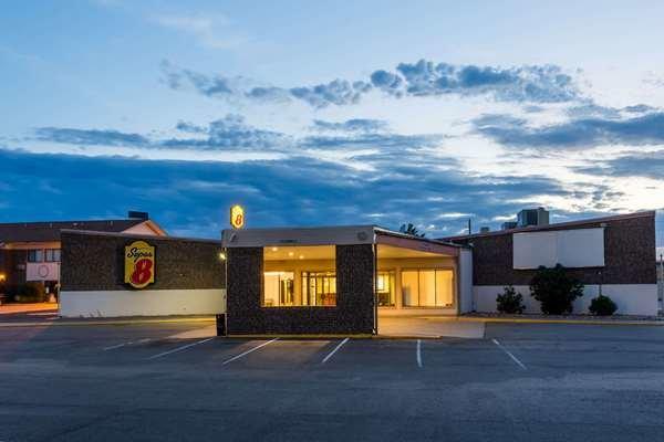 Super 8 by Wyndham Sterling Co