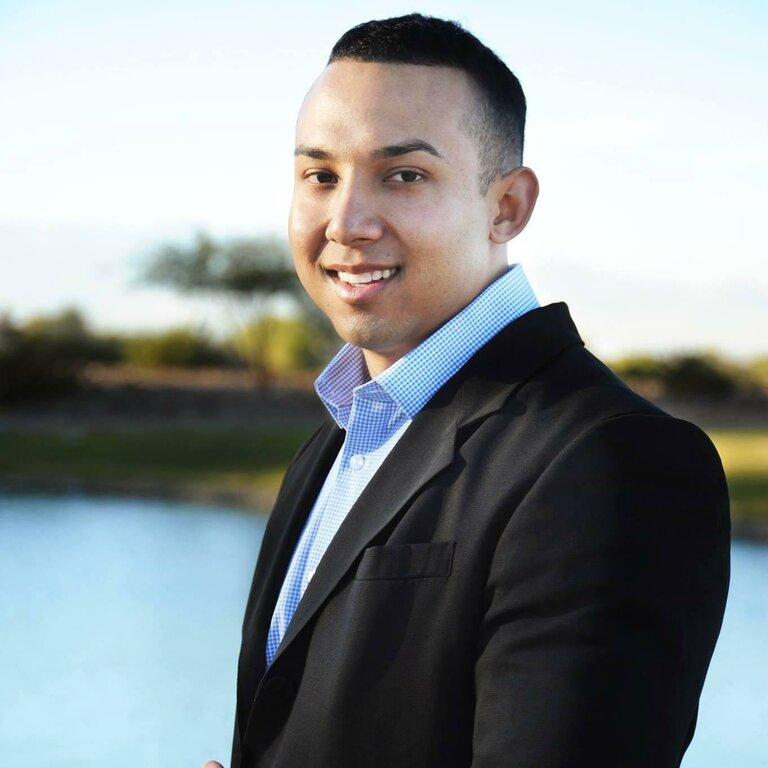 Donovan Reyes, RLTR - Realty One Group