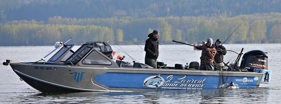 St Laurent Guide Service