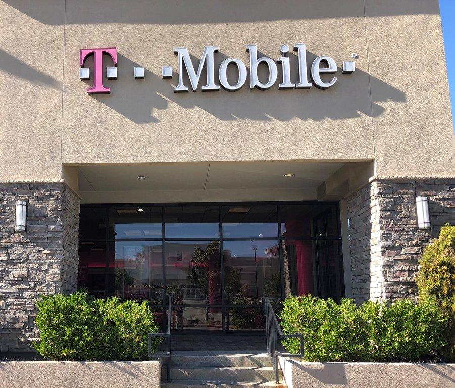 T-Mobile Authorized Retailer