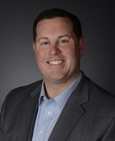 Zeb McKinzey-Associate Advisor, Ameriprise Financial Services, LLC
