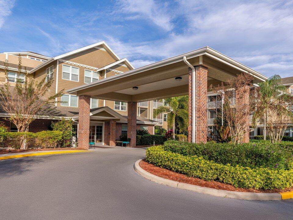 Desoto Beach Club - Sky Active Living