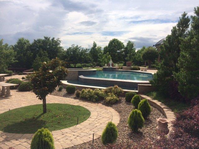 Sarah's Pool & Landscape