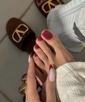 Status Russian Nail Salon