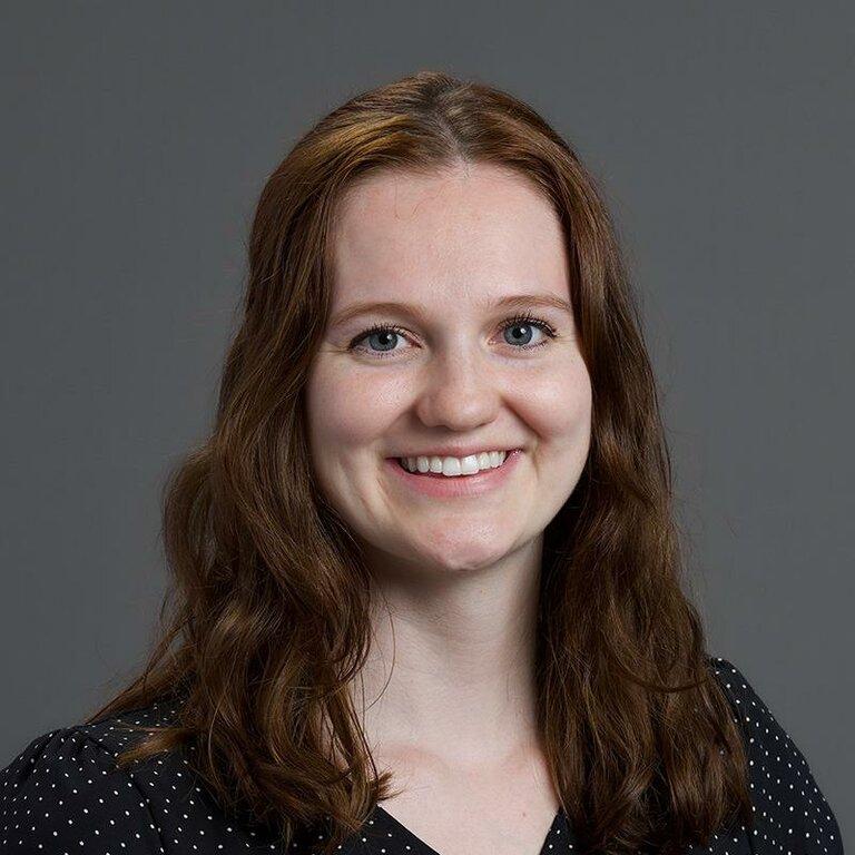 Sierra R Estella, DDS