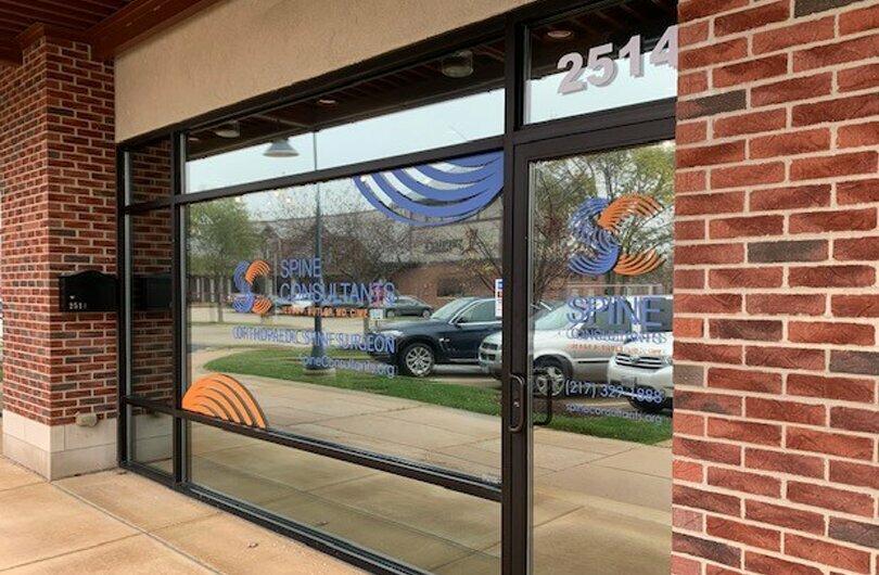 Theresa Clere - Spine Consultants