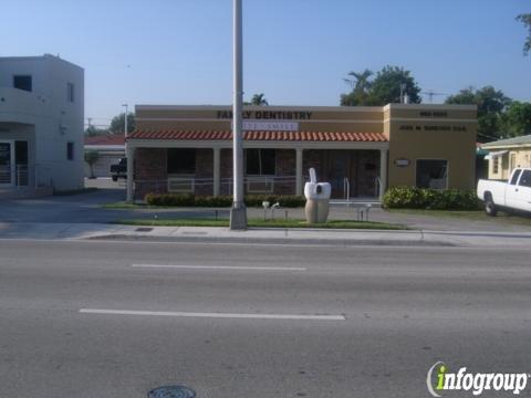 Dr. Jose Gurevich - Smiles & Sonrisas Family Dentistry