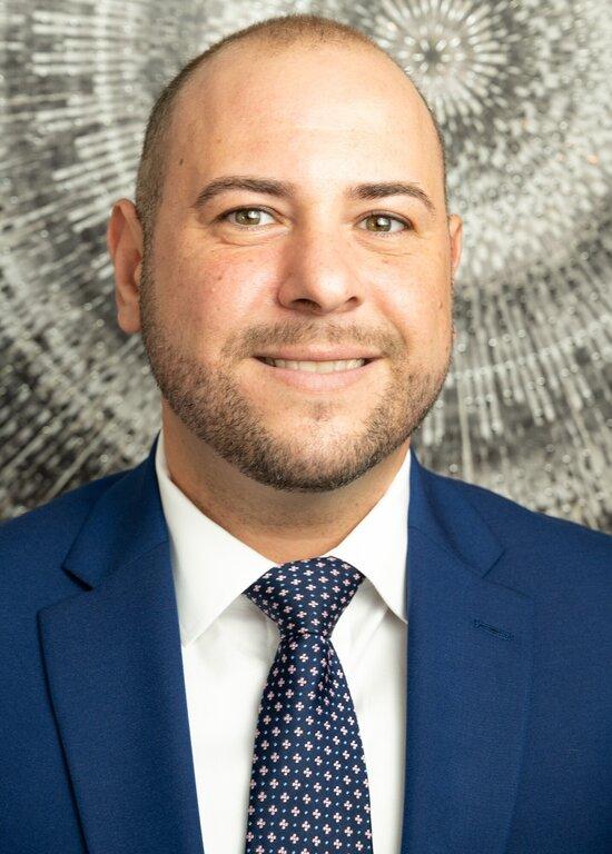 Merrill Lynch Financial Advisor Alfonso Messina