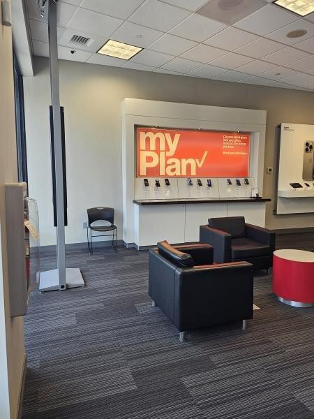 Cellular Sales-Verizon Authorized Retailer