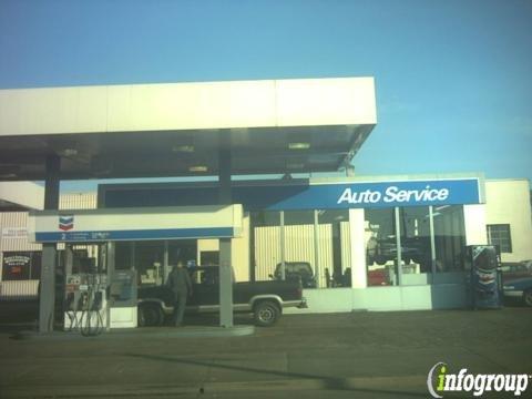 McDonald's Sunset Chevron Service