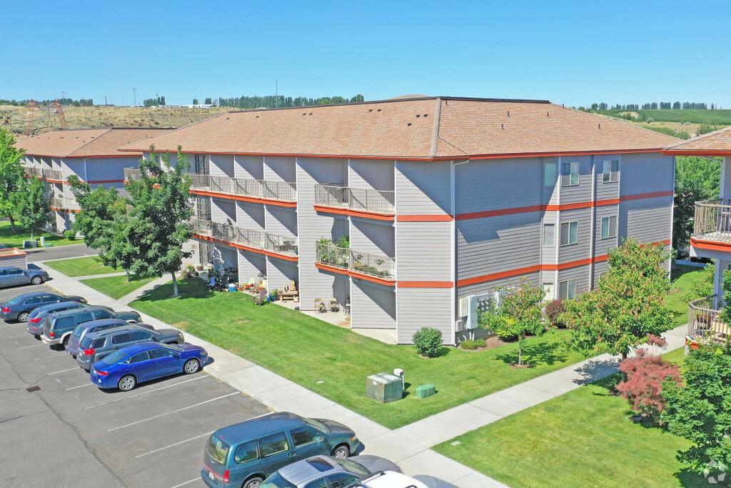 Shoreline Village Apartments