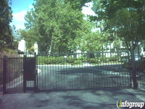 Walnut Ridge Apartments