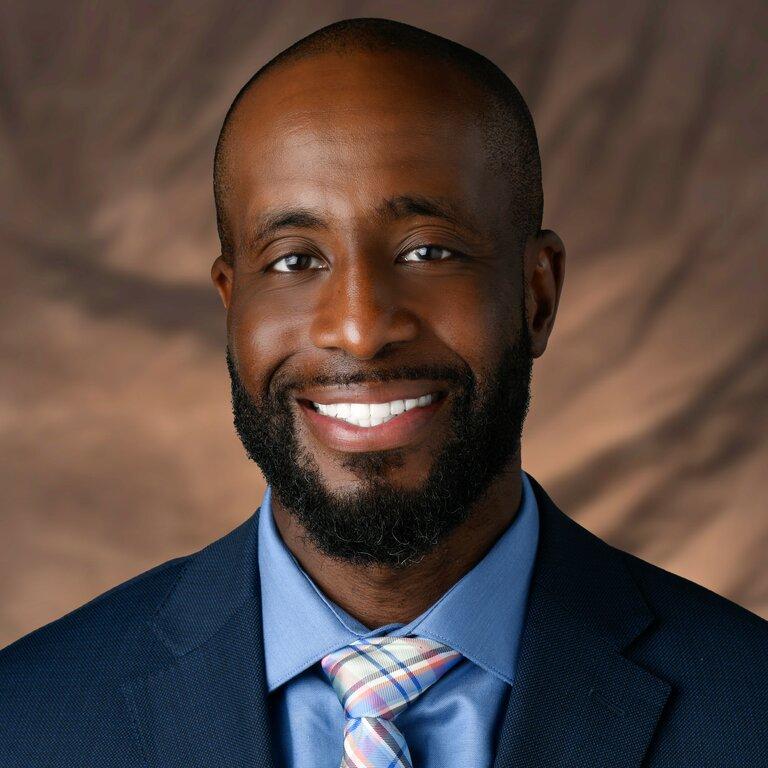 Obinna Adigweme, MD - Rothman Orthopaedics