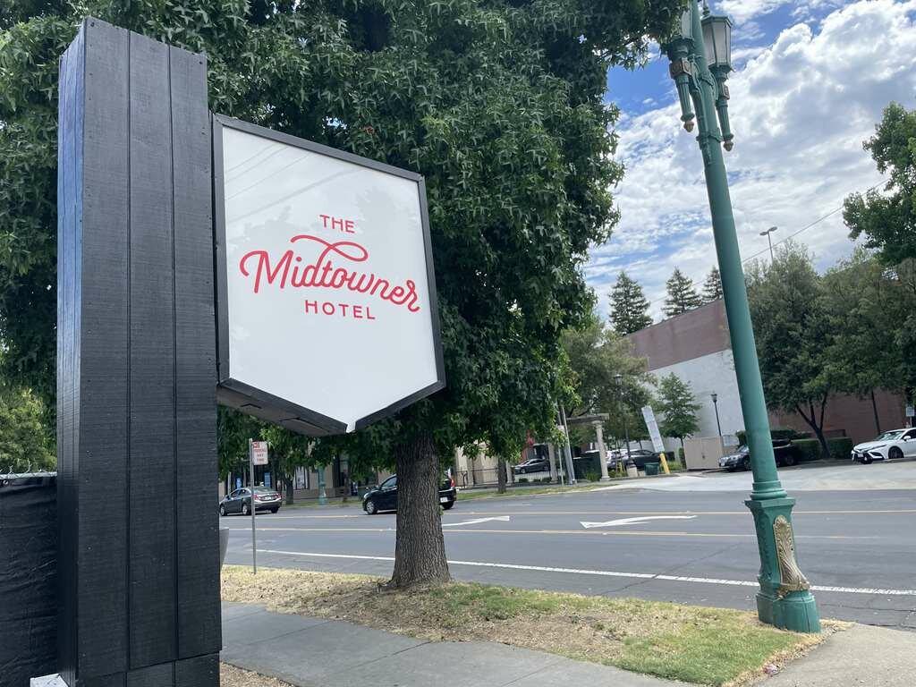 The Midtowner Hotel