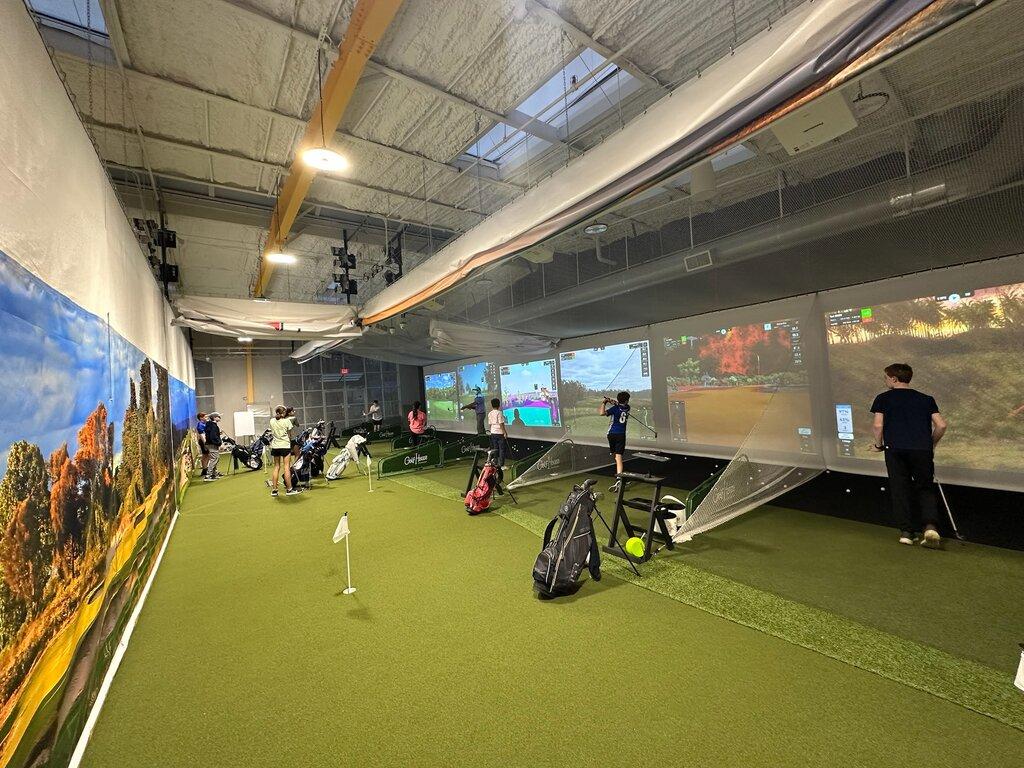 Golf House Academy