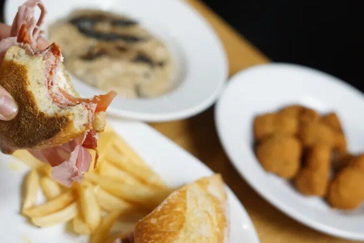 Vinny's Pizza & Pasta-Glenview