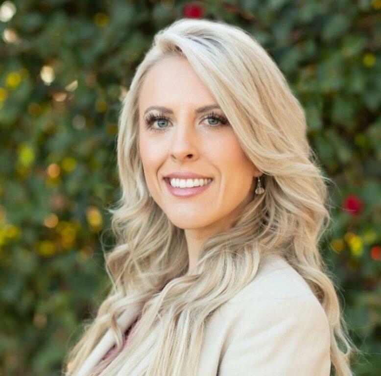 Lauren Wendt Realtor-W & Partners