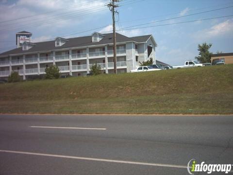 InTown Suites Extended Stay Charlotte NC - North Tryon St