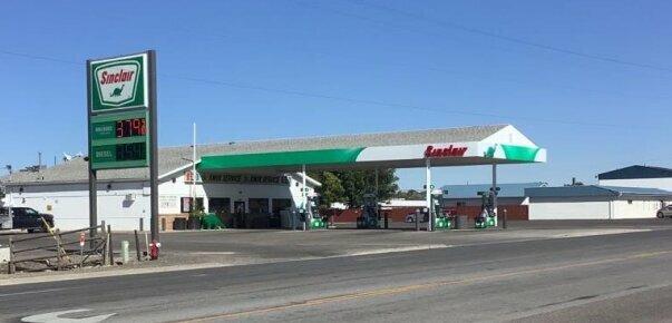 Sinclair Gas Station